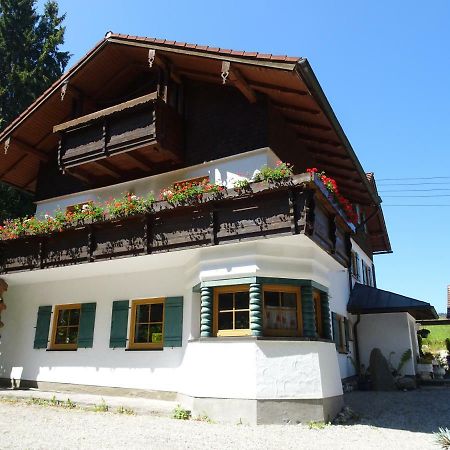 Villa Im Wald รอสเฮาป์เทิน ภายนอก รูปภาพ